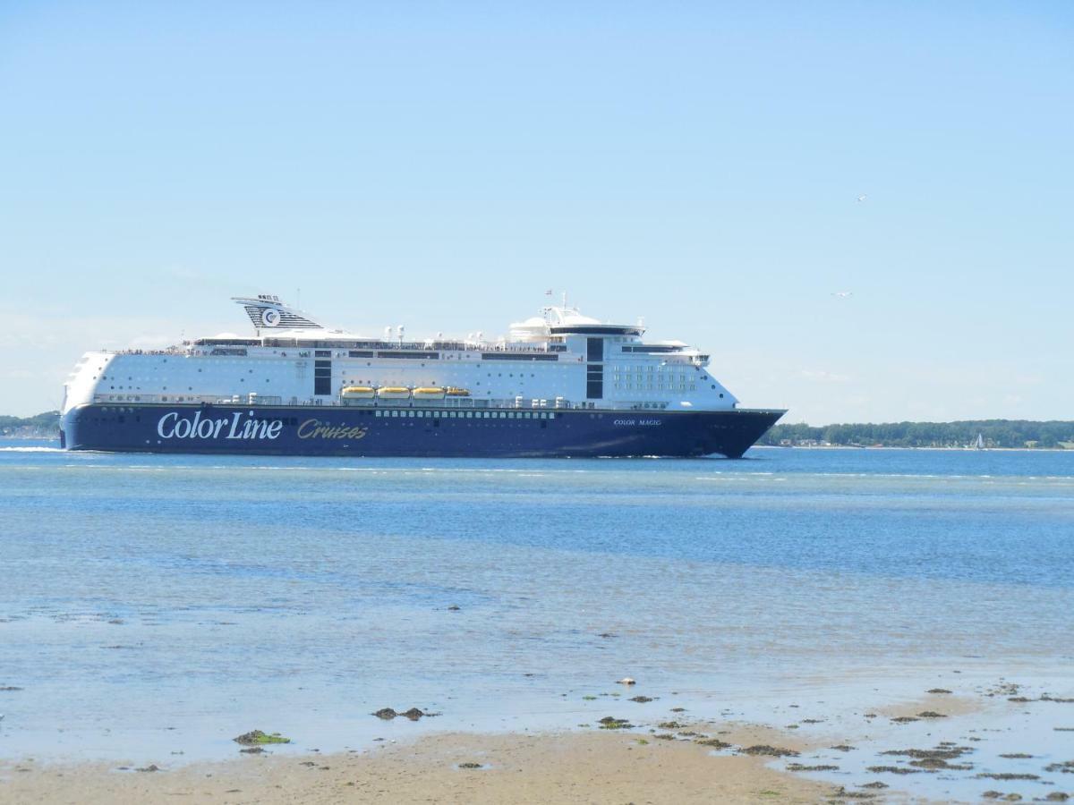 Erlebnisurlaub Laboe Apartamento Exterior foto